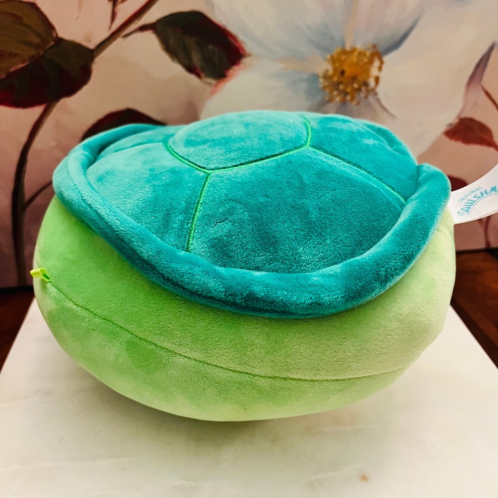 Original Squishmallow Henry the Turtle Plush Toy in Light Green & White Color - Picture 9 of 9